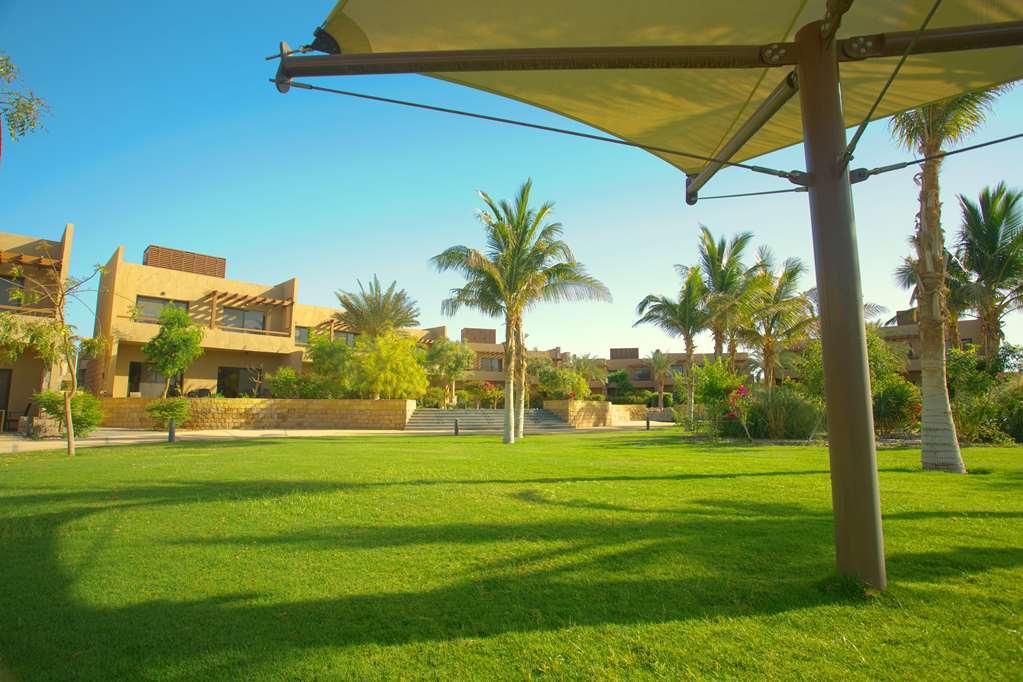Golden Tulip Sharma Resort Екстер'єр фото