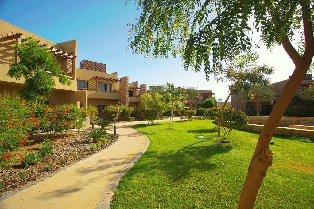 Golden Tulip Sharma Resort Екстер'єр фото