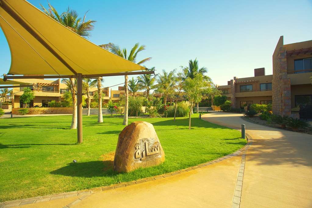 Golden Tulip Sharma Resort Екстер'єр фото