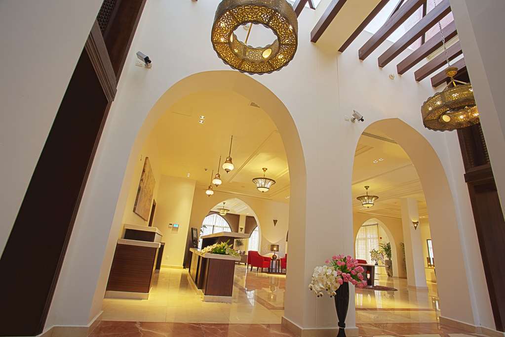 Golden Tulip Sharma Resort Інтер'єр фото