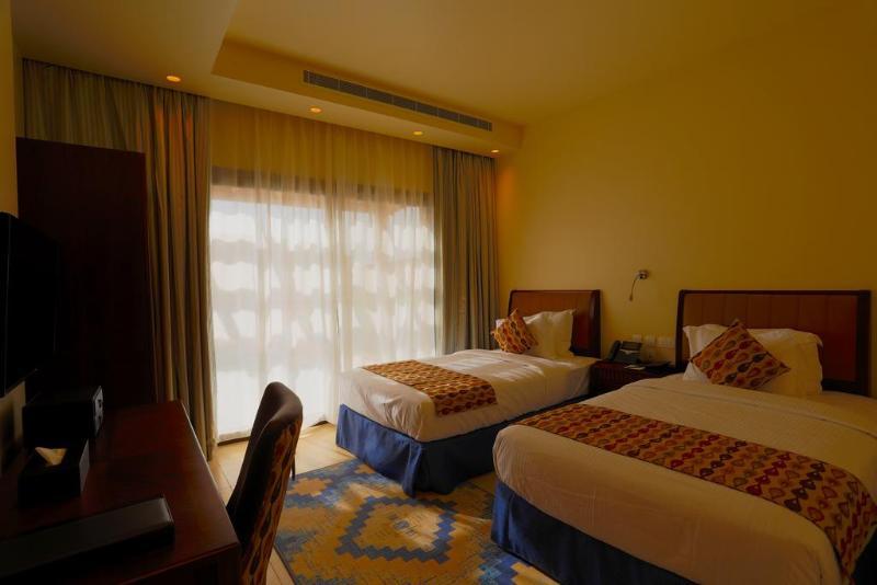Golden Tulip Sharma Resort Екстер'єр фото